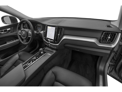 2023 Volvo XC60 B6 Ultimate Dark Theme
