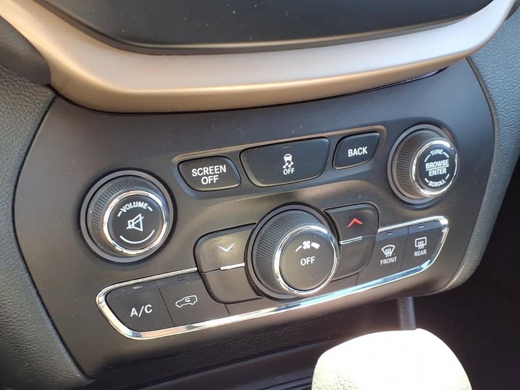 2016 Jeep Cherokee Latitude