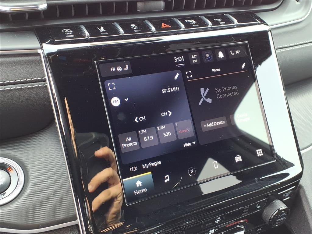 2024 Jeep Grand Cherokee Altitude