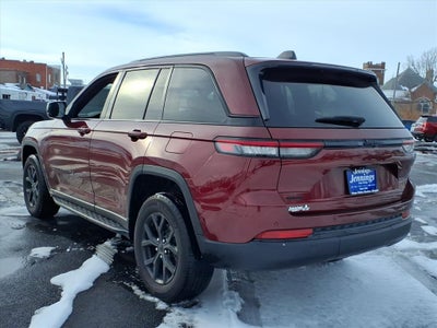 2024 Jeep Grand Cherokee Altitude