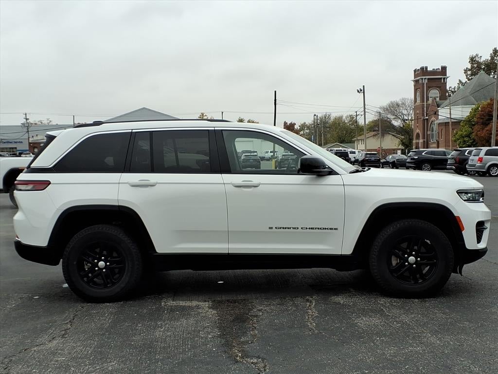 2023 Jeep Grand Cherokee Laredo