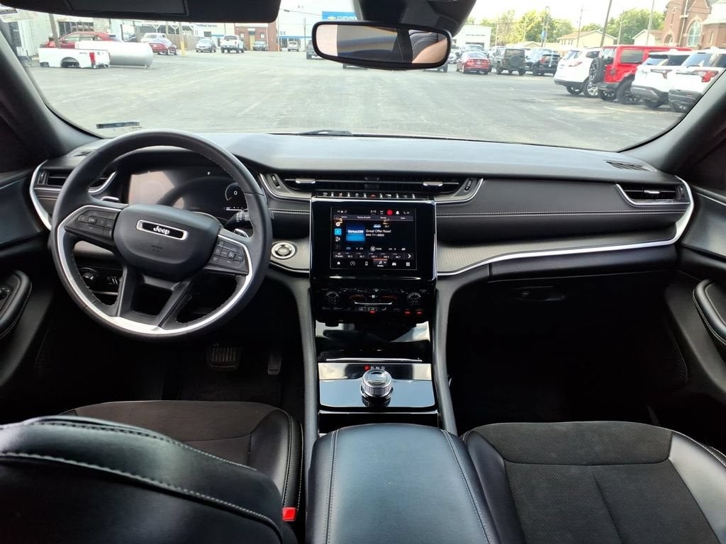 2023 Jeep Grand Cherokee L Altitude