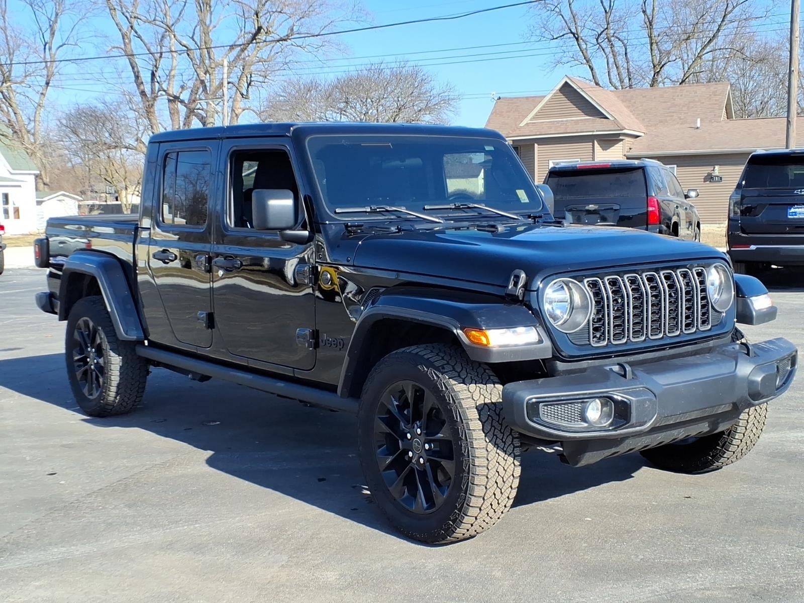 2025 Jeep Gladiator Nighthawk