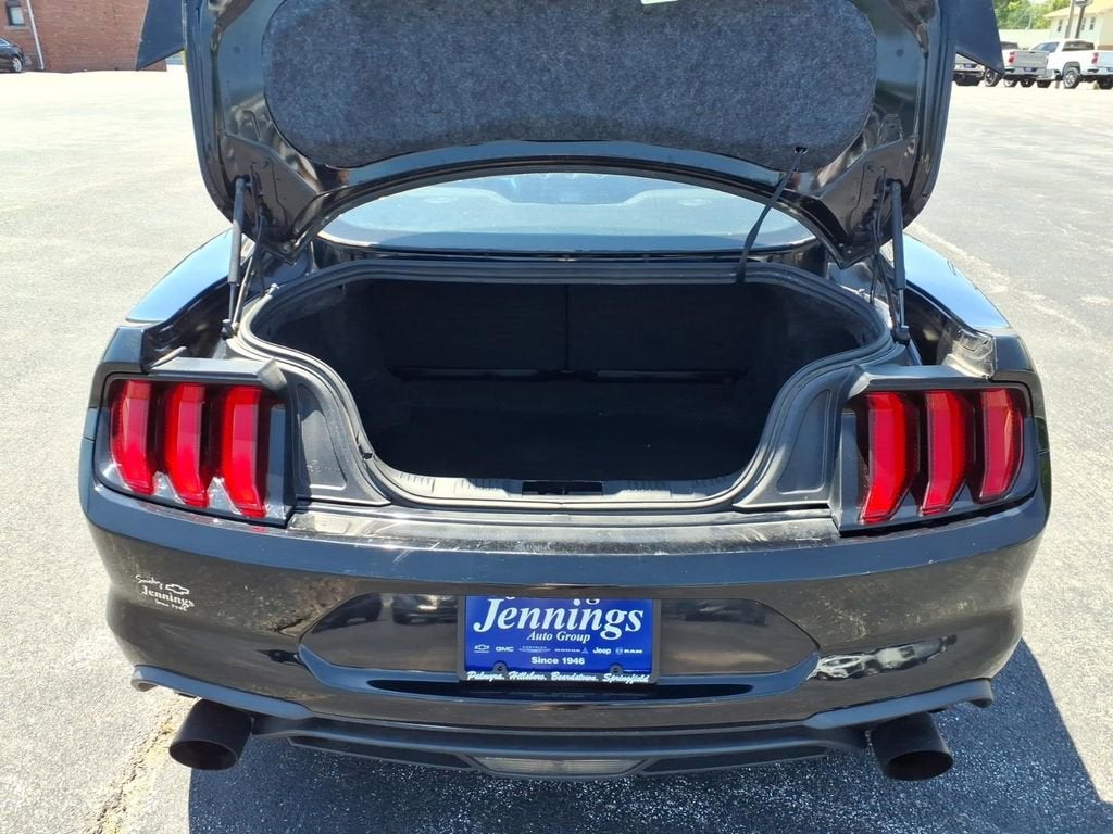 2019 Ford Mustang EcoBoost