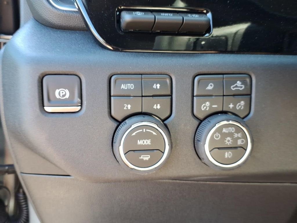 2026 Chevrolet Silverado 3500 HD LTZ DRW