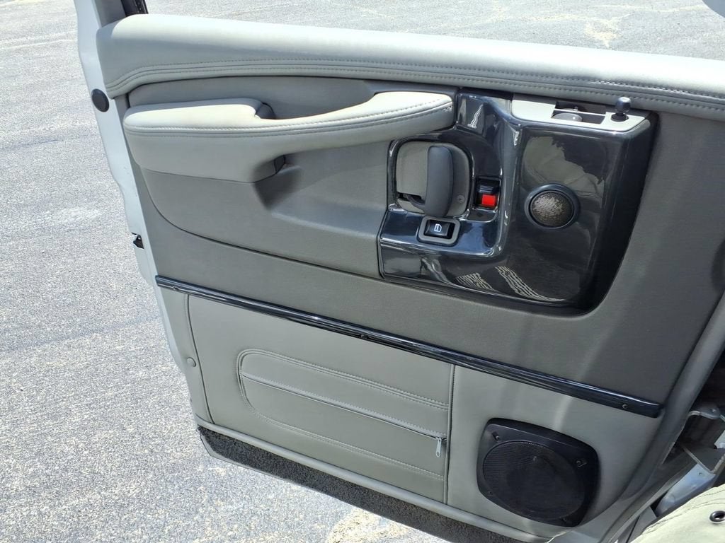 2014 GMC Savana Cargo 1500 Upfitter
