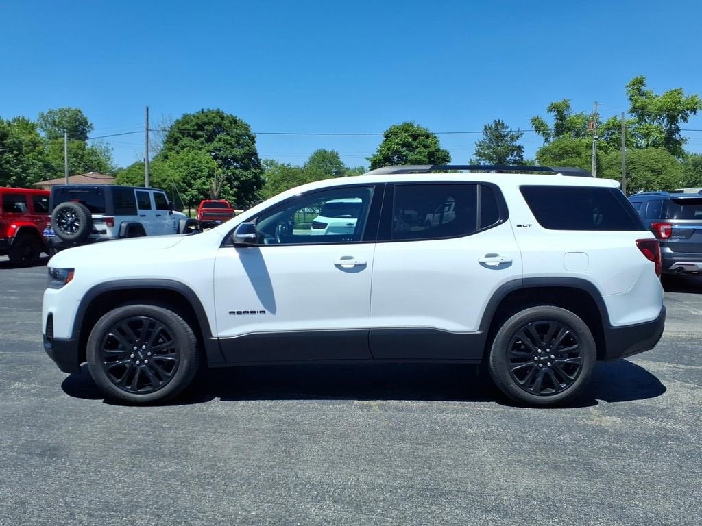 2023 GMC Acadia SLT