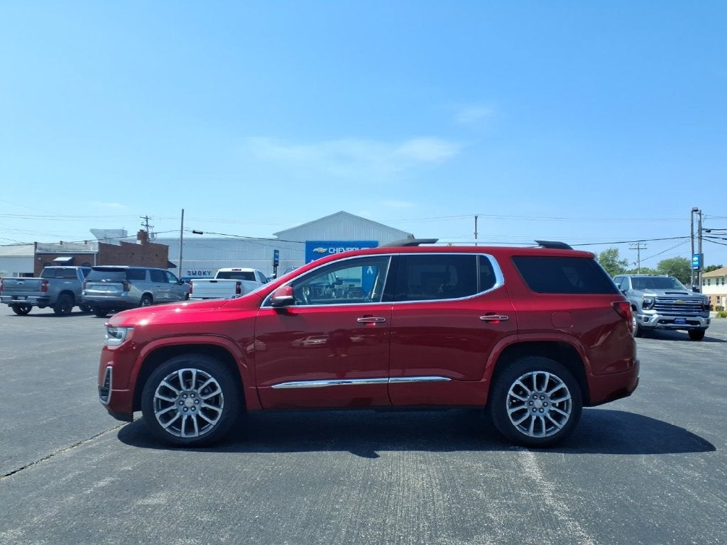 2023 GMC Acadia Denali