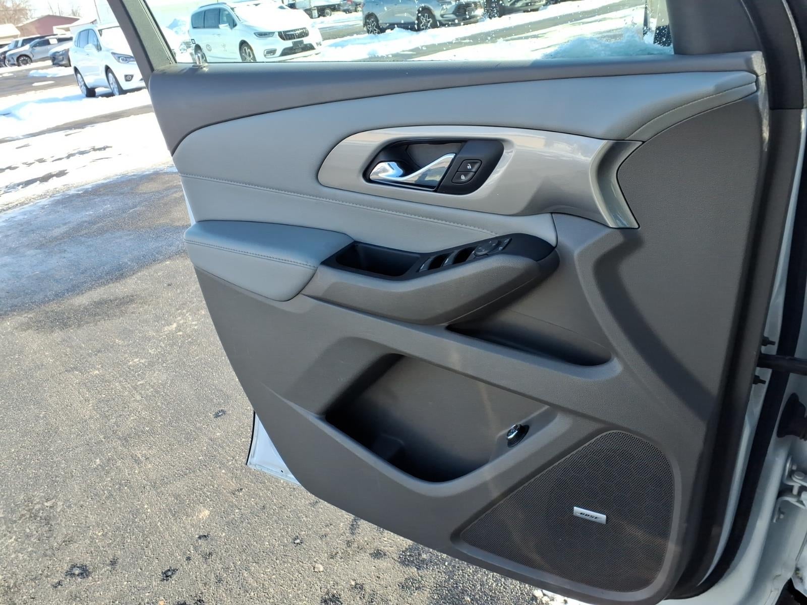 2020 Chevrolet Traverse LT Leather