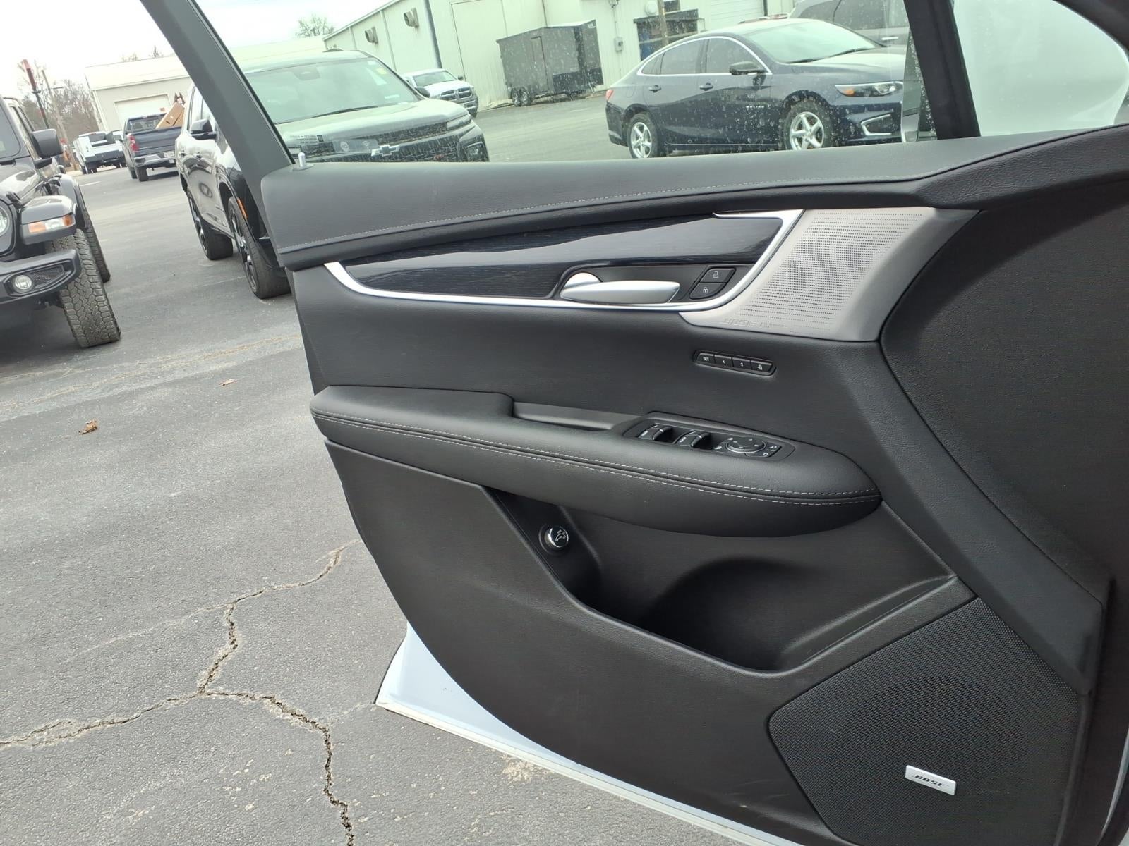 2025 Cadillac XT5 Premium Luxury