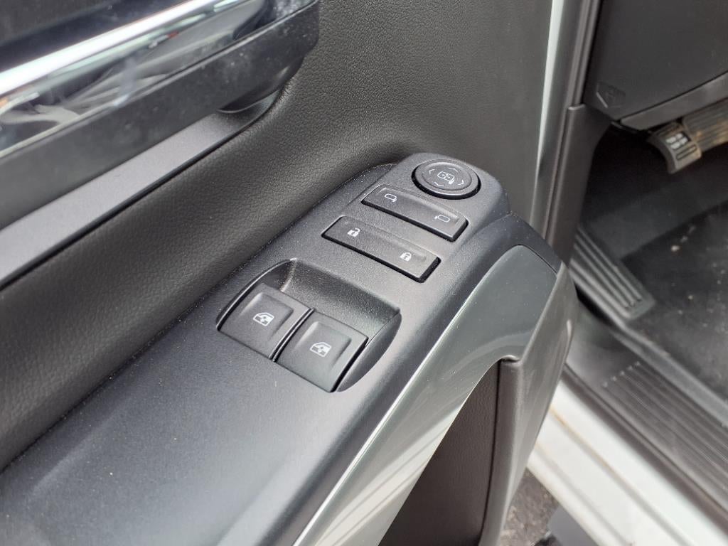 2024 Chevrolet Silverado 5500 HD LT