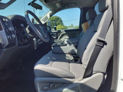 2024 Chevrolet Silverado 5500 HD Work Truck