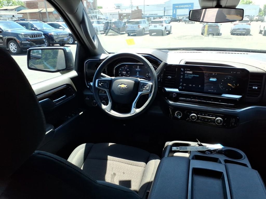 2024 Chevrolet Silverado 1500 LT (2FL)