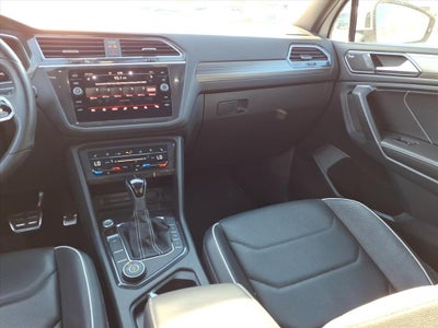 2022 Volkswagen Tiguan SEL R-Line