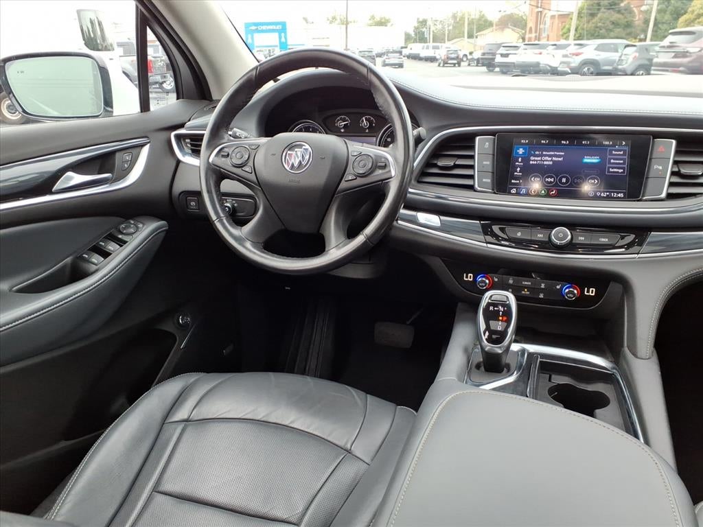 2021 Buick Enclave Essence