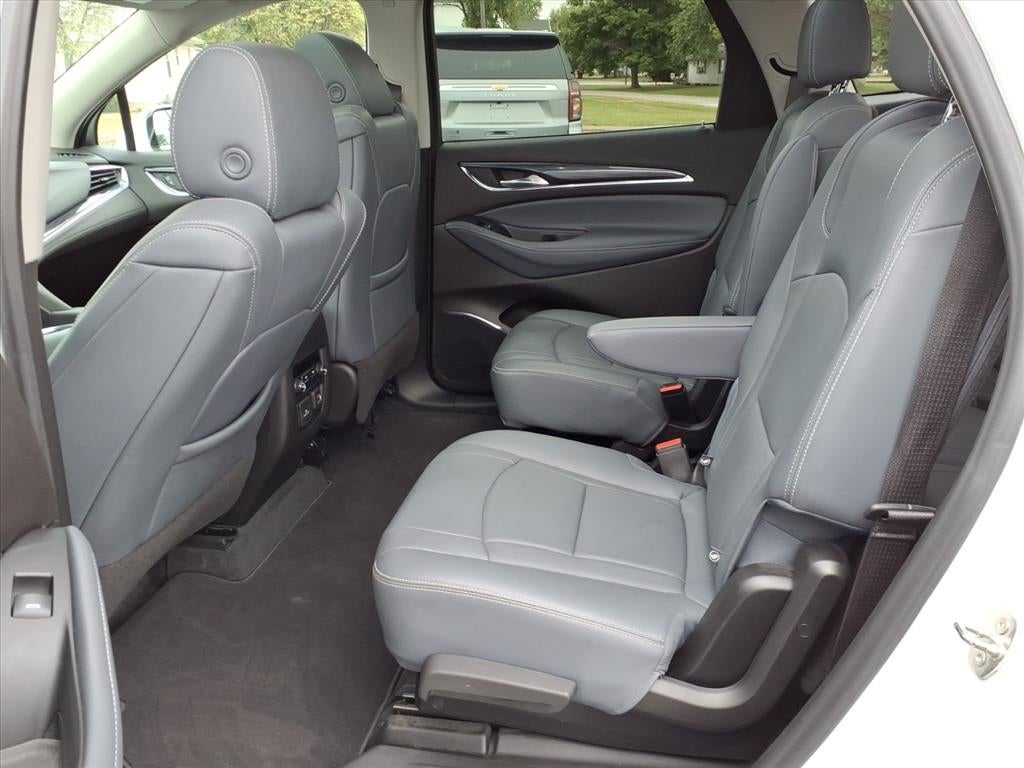 2021 Buick Enclave Essence