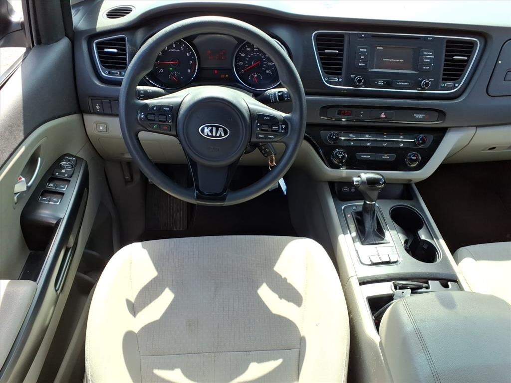 2016 Kia Sedona LX