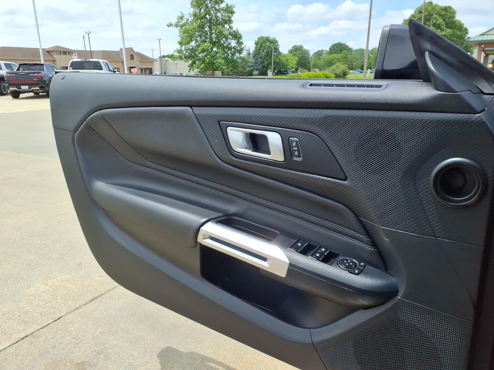 2024 Ford Mustang EcoBoost Premium