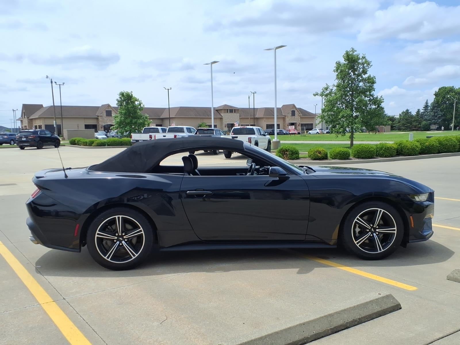 2024 Ford Mustang EcoBoost Premium