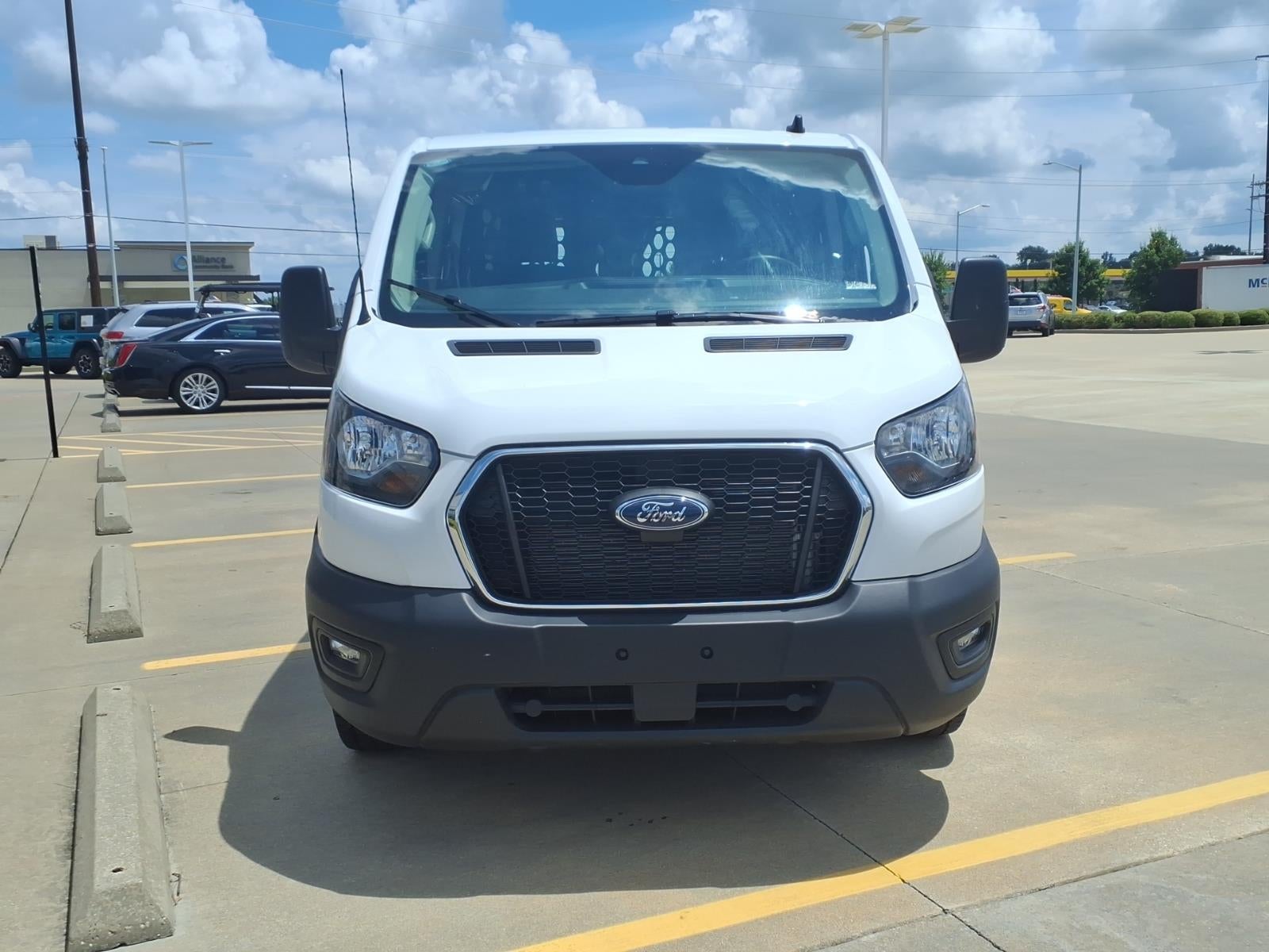 2025 Ford Transit 250