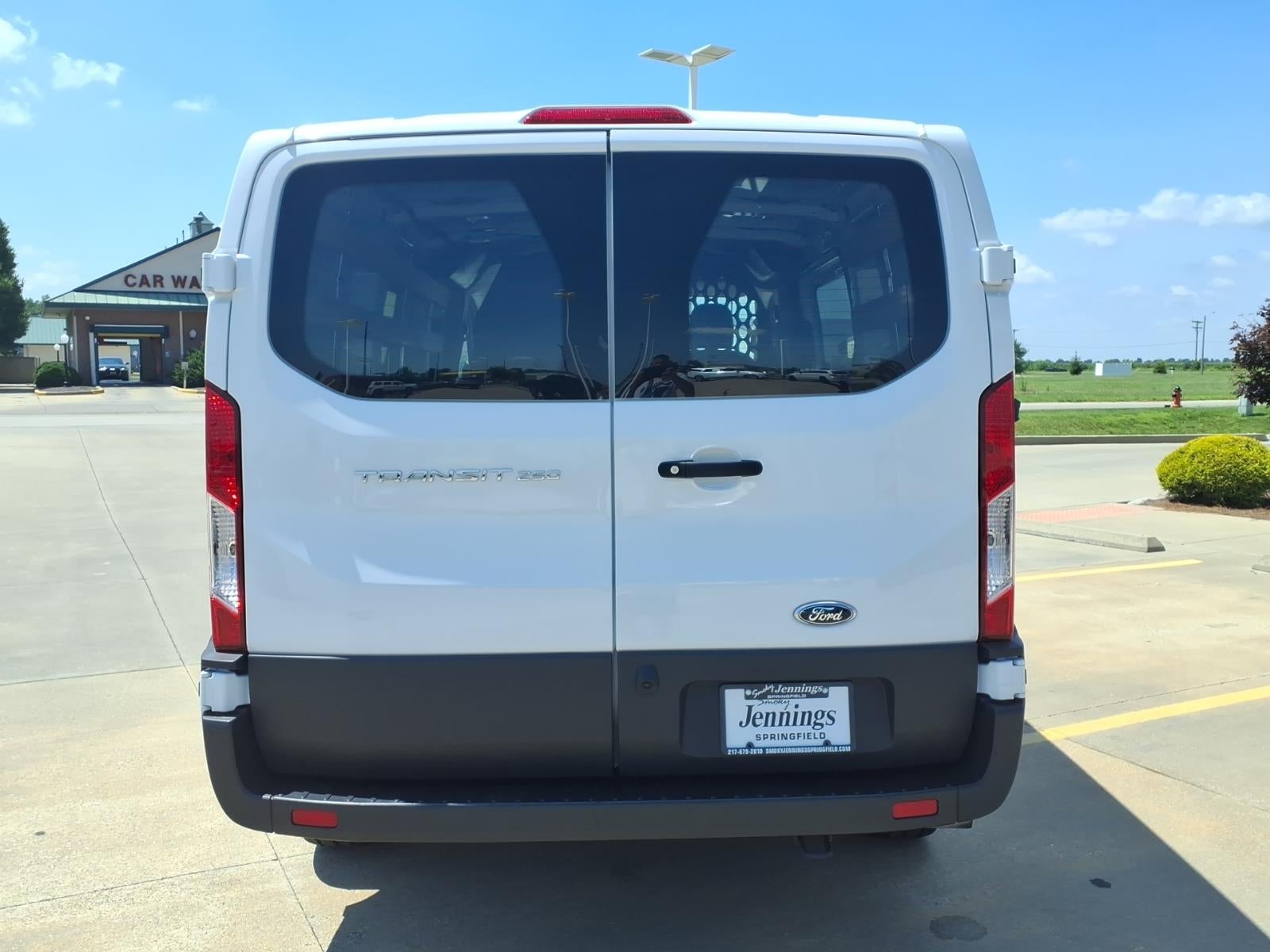 2025 Ford Transit 250