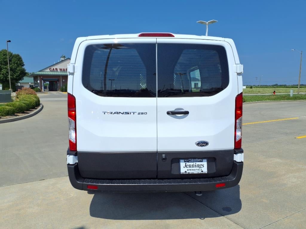 2024 Ford Transit 250