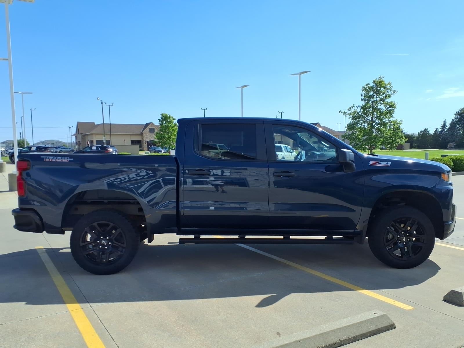 2021 Chevrolet Silverado 1500 Custom Trail Boss