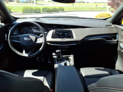 2023 Cadillac XT4 Sport