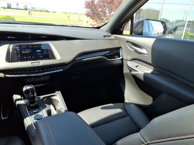 2023 Cadillac XT4 Sport