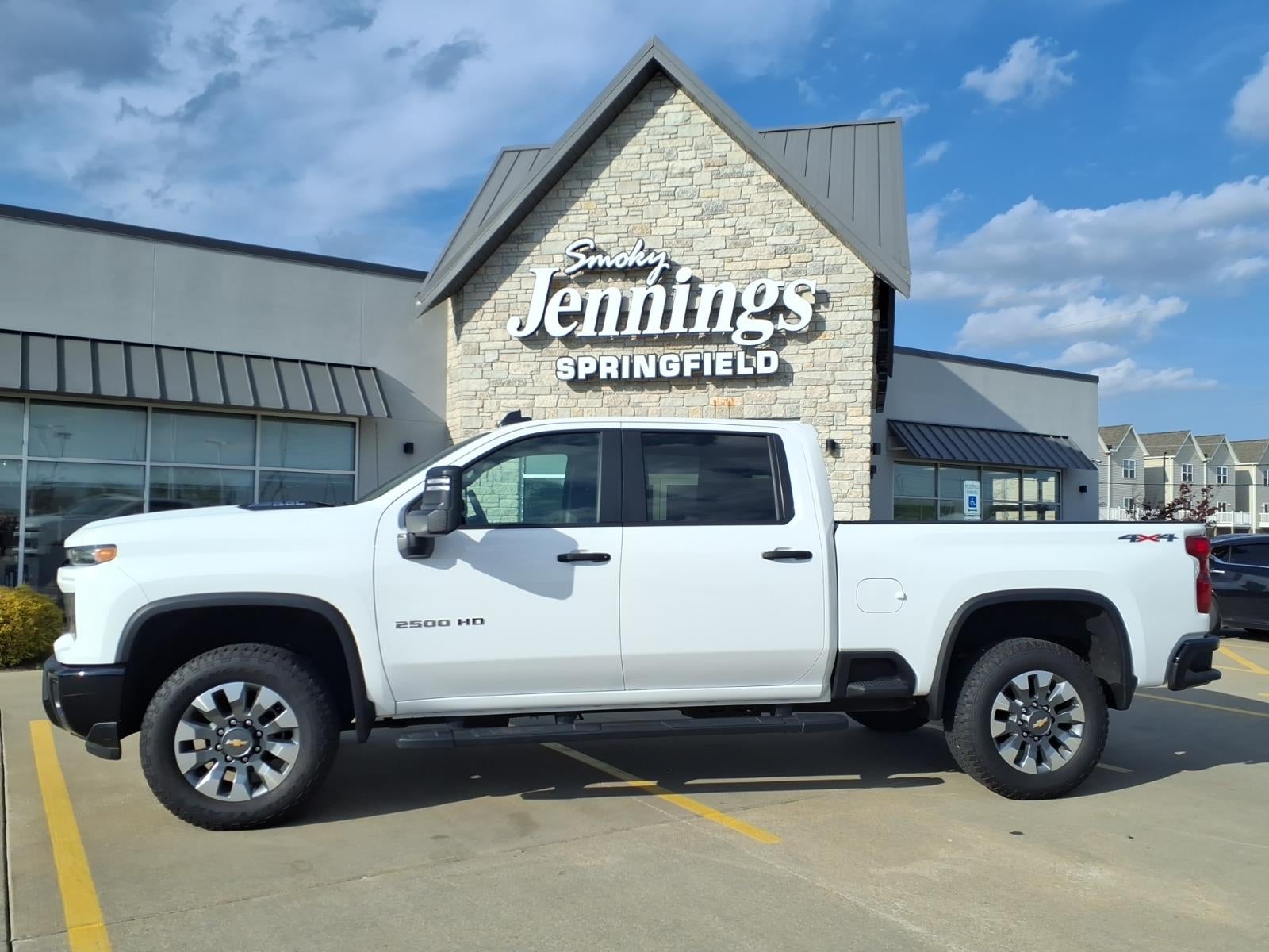 2024 Chevrolet Silverado 2500HD Custom
