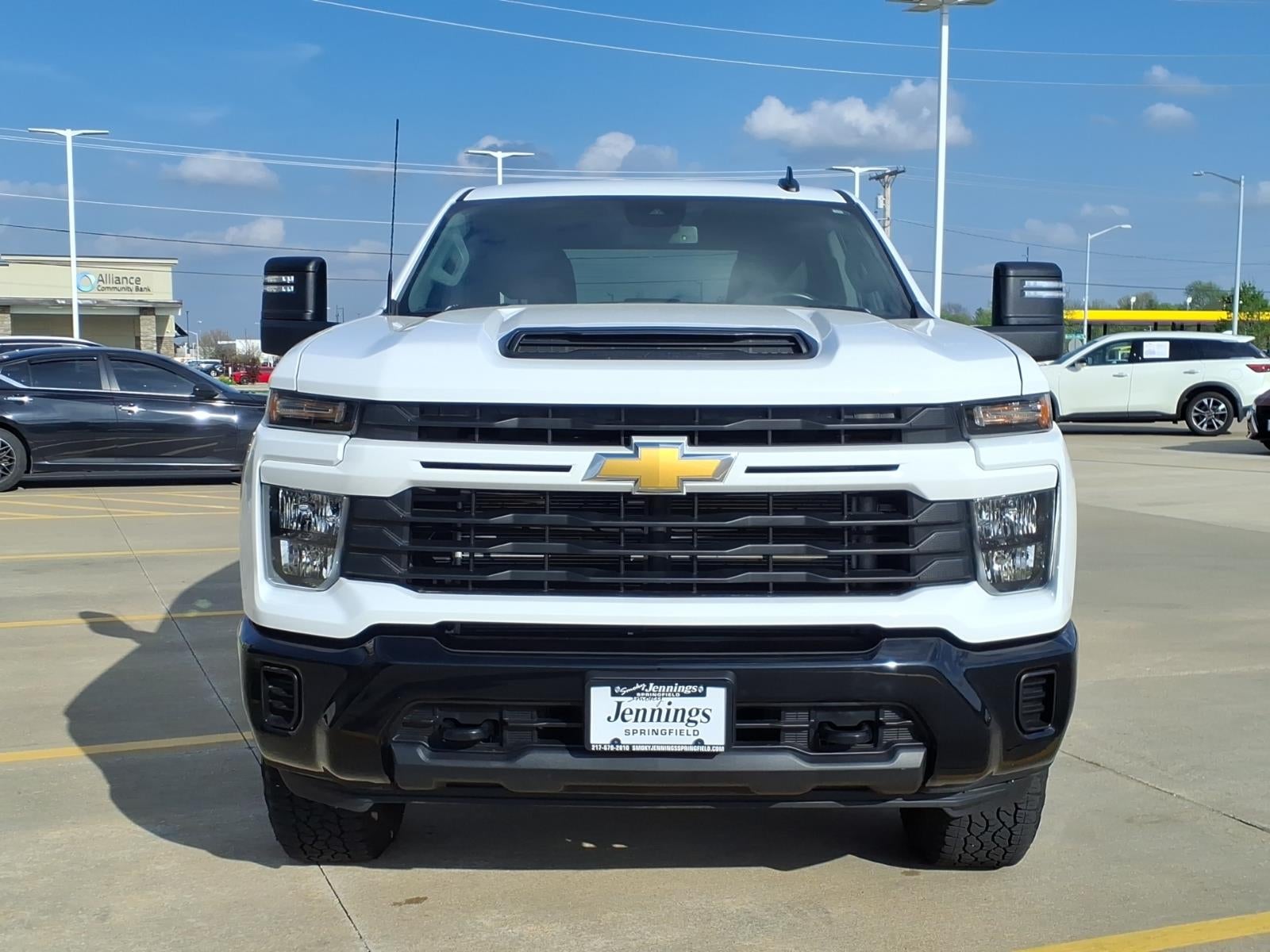 2024 Chevrolet Silverado 2500HD Custom