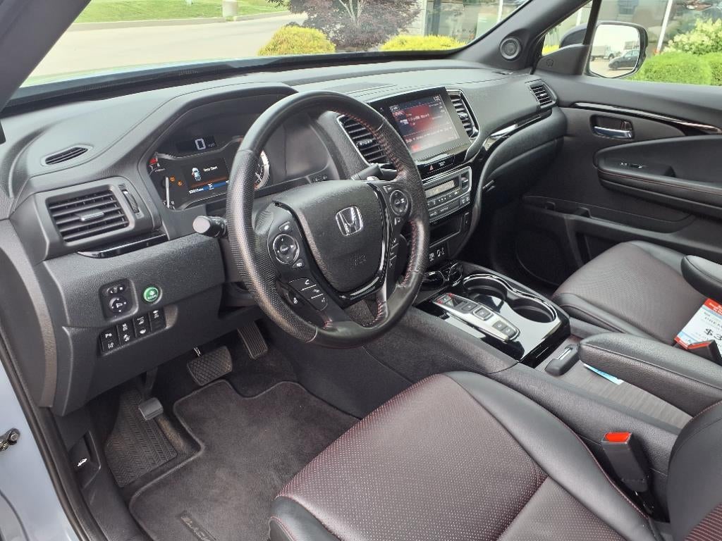 2022 Honda Ridgeline Black Edition