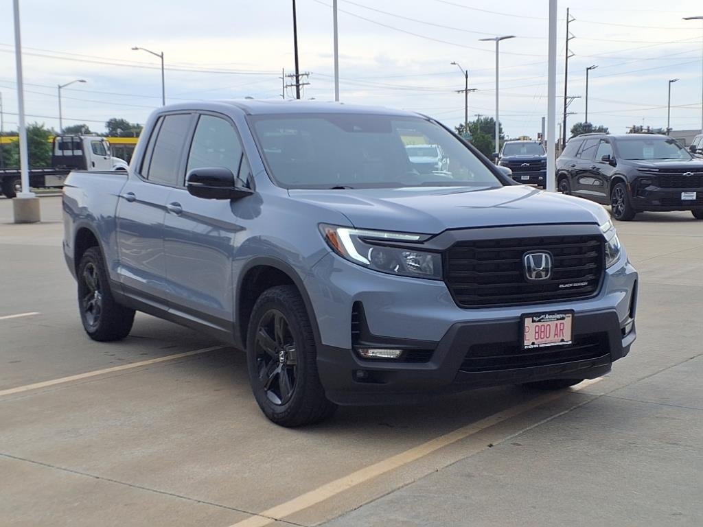 2022 Honda Ridgeline Black Edition