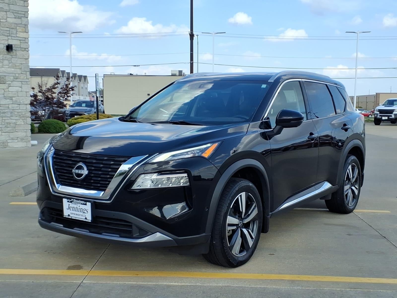 2023 Nissan Rogue SL