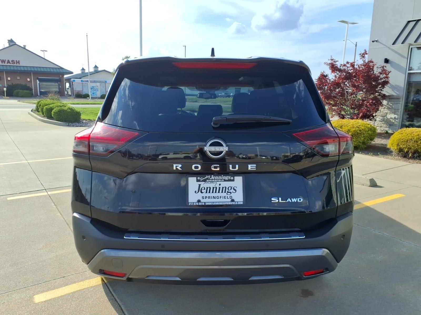 2023 Nissan Rogue SL