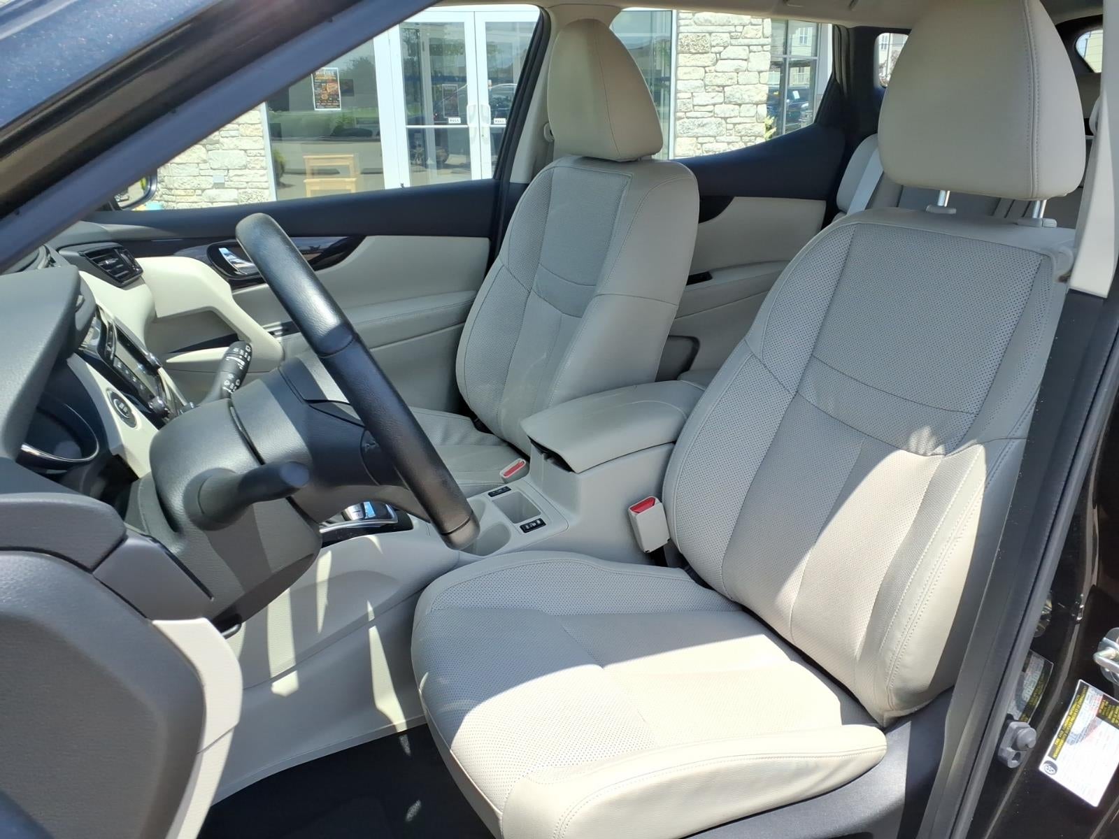 2022 Nissan Rogue Sport SL