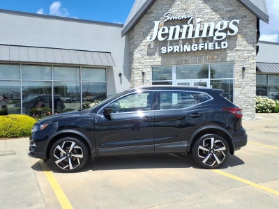 2022 Nissan Rogue Sport SL