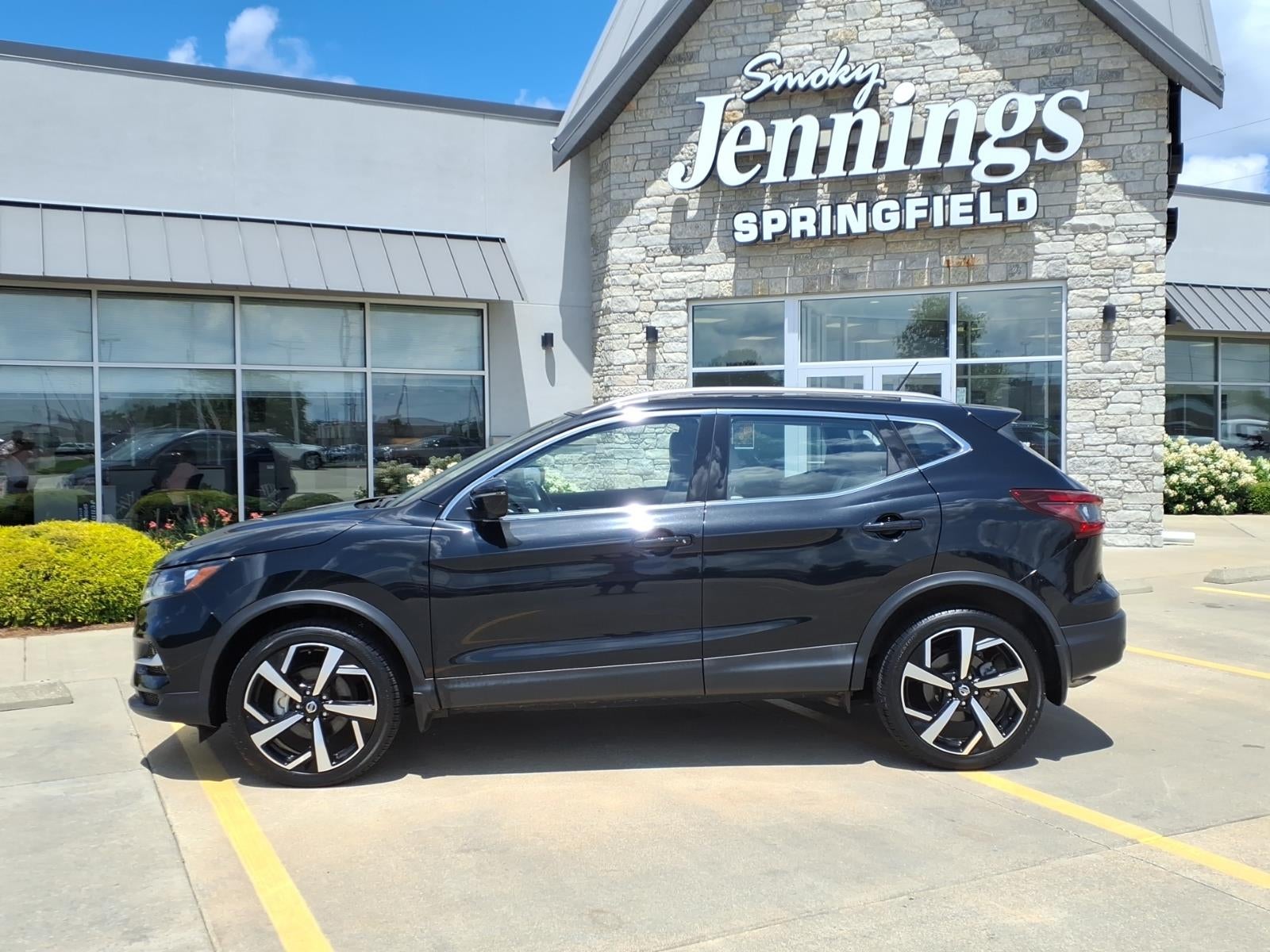 2022 Nissan Rogue Sport SL