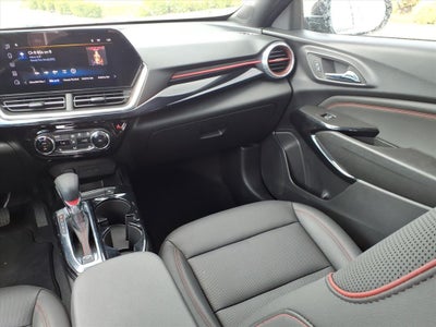 2025 Chevrolet Trax RS