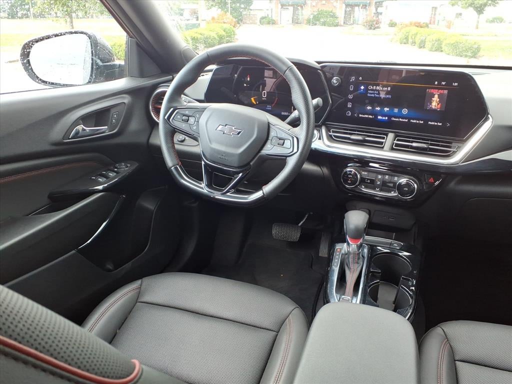 2025 Chevrolet Trax RS