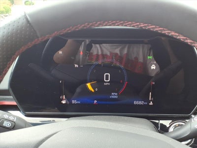 2025 Chevrolet Trax RS