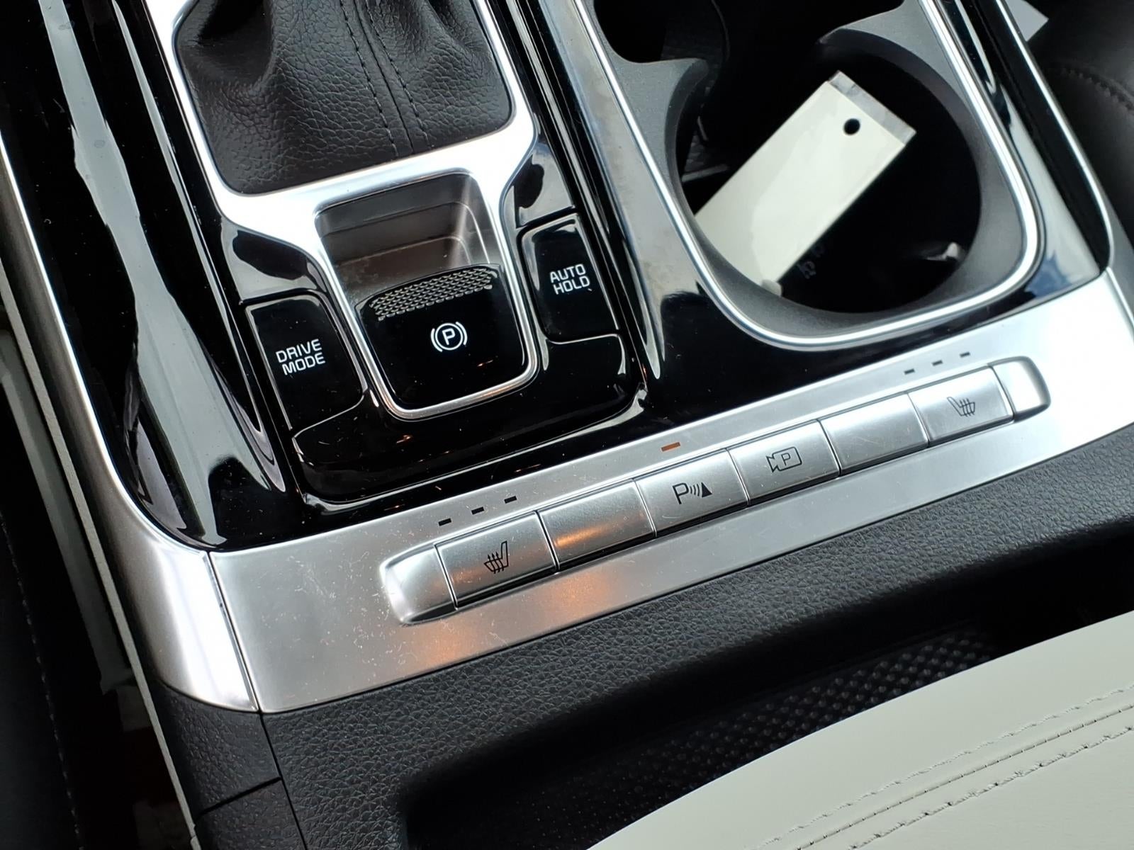 2024 Kia Carnival EX