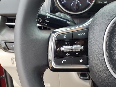 2024 Kia Carnival EX