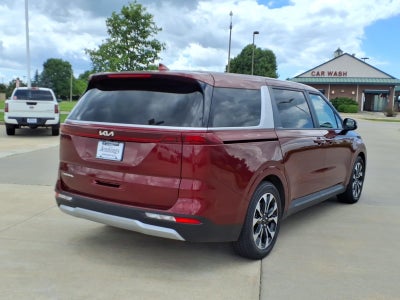 2024 Kia Carnival EX