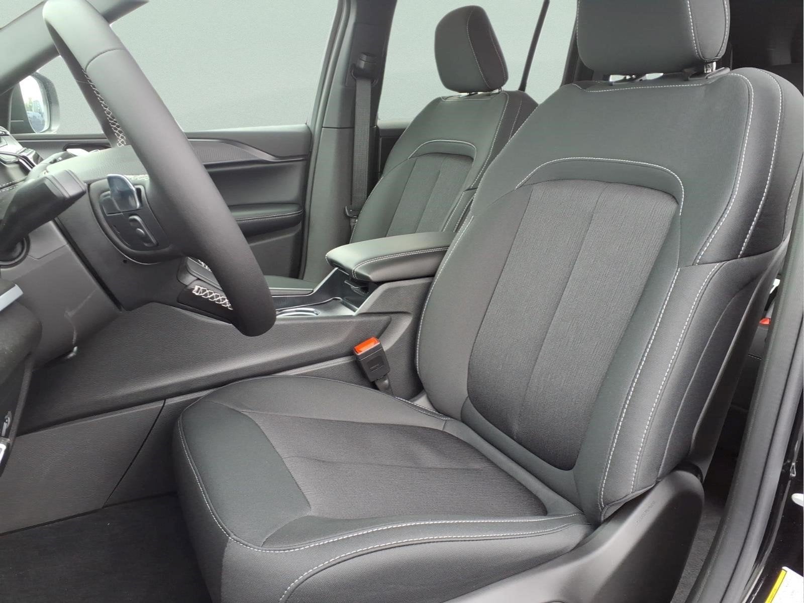 2027 Jeep Grand Cherokee GRAND CHEROKEE LAREDO 4X4
