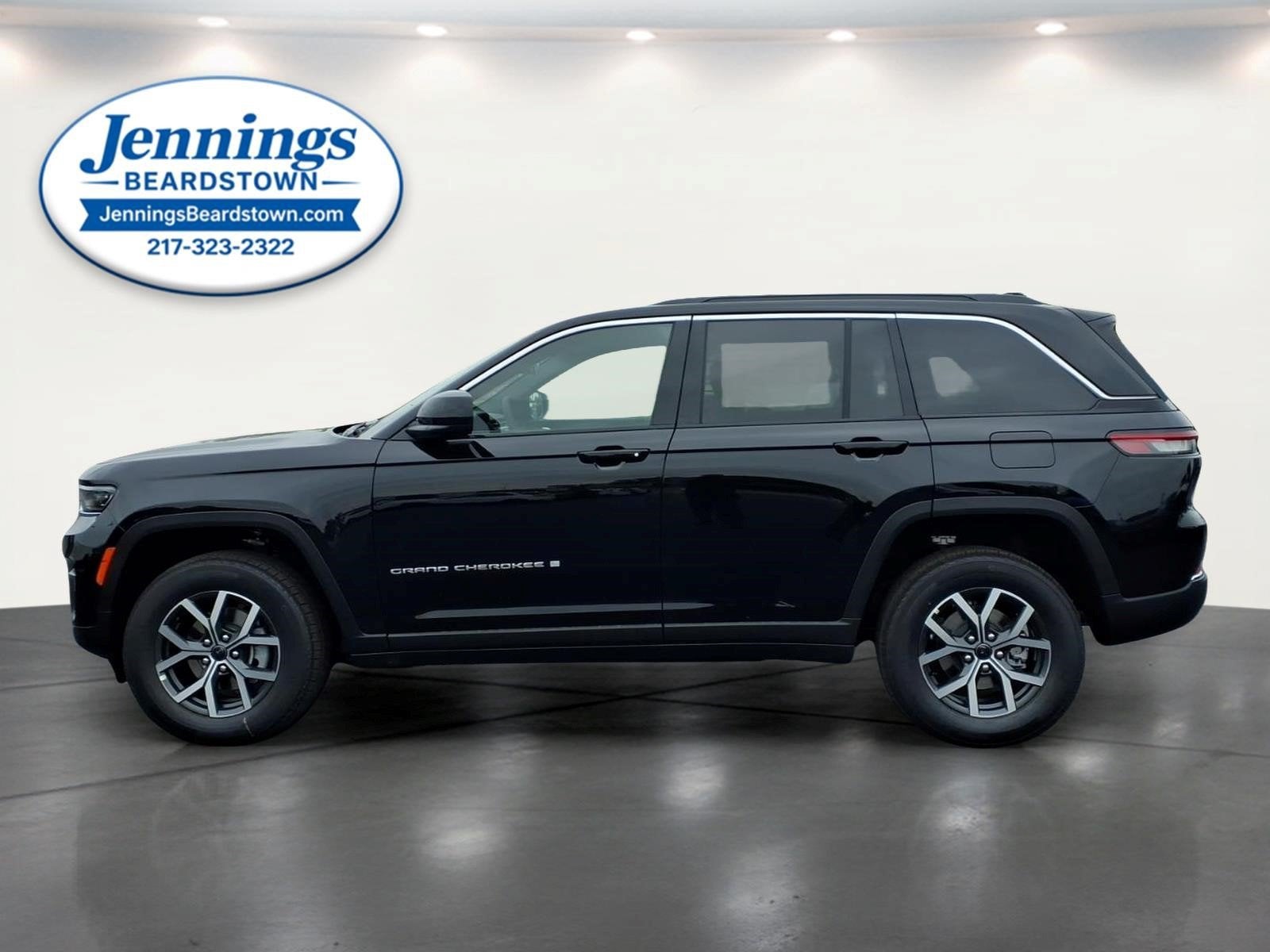 2027 Jeep Grand Cherokee GRAND CHEROKEE LAREDO 4X4