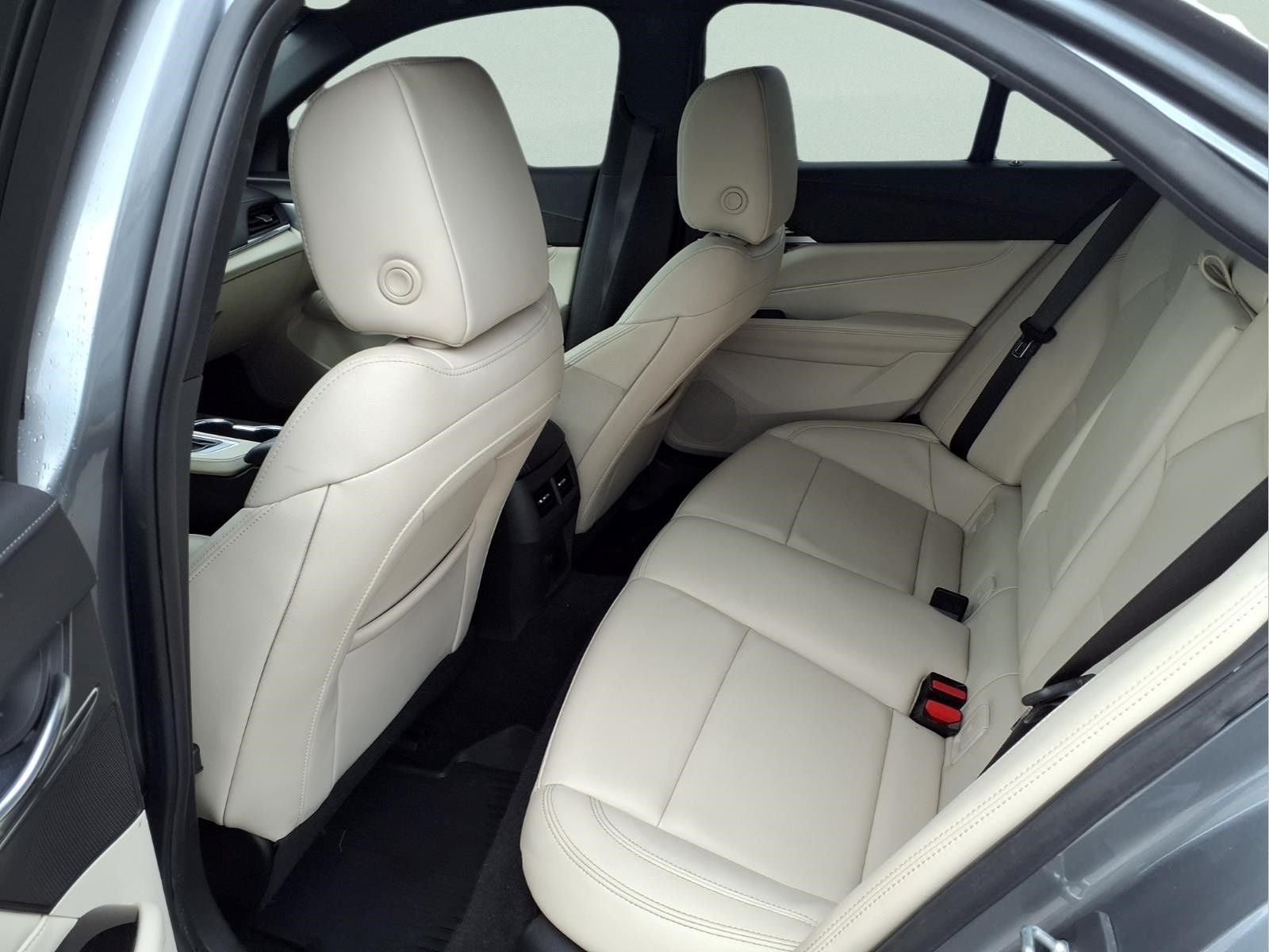 2021 Cadillac CT4 Luxury