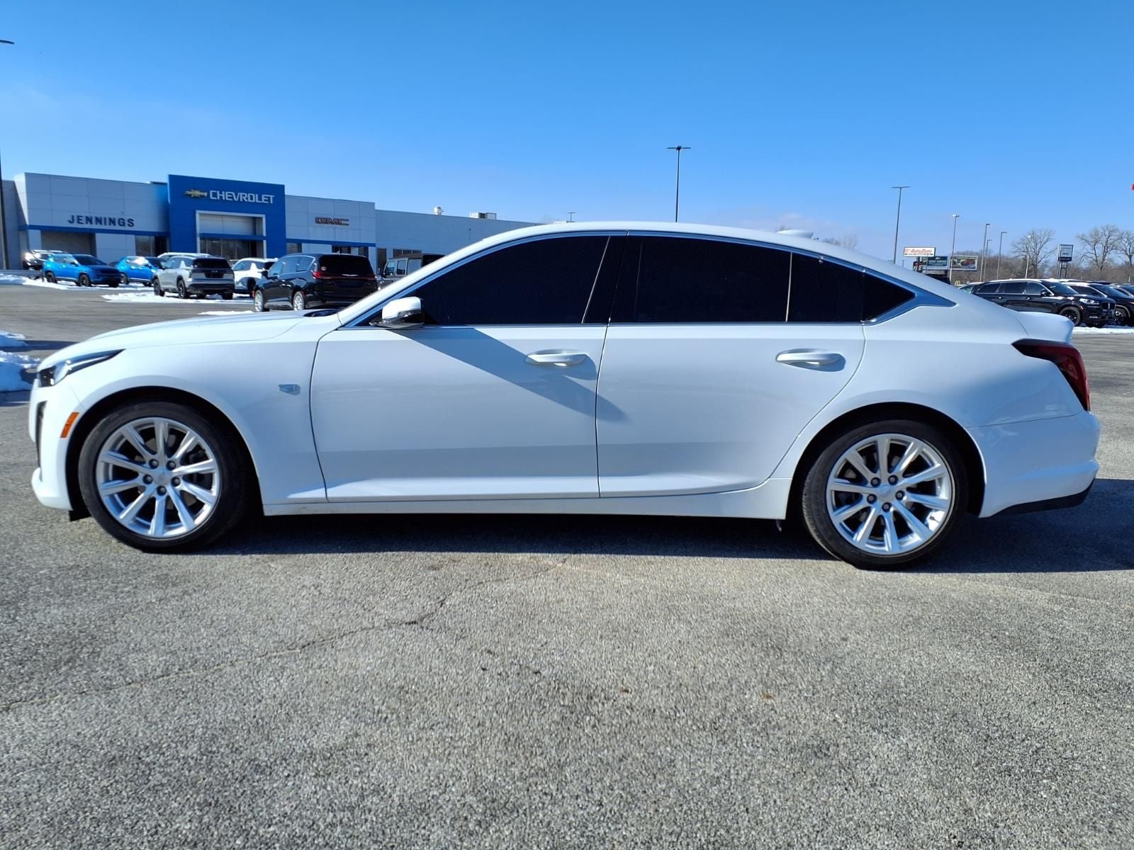 2022 Cadillac CT5 Luxury