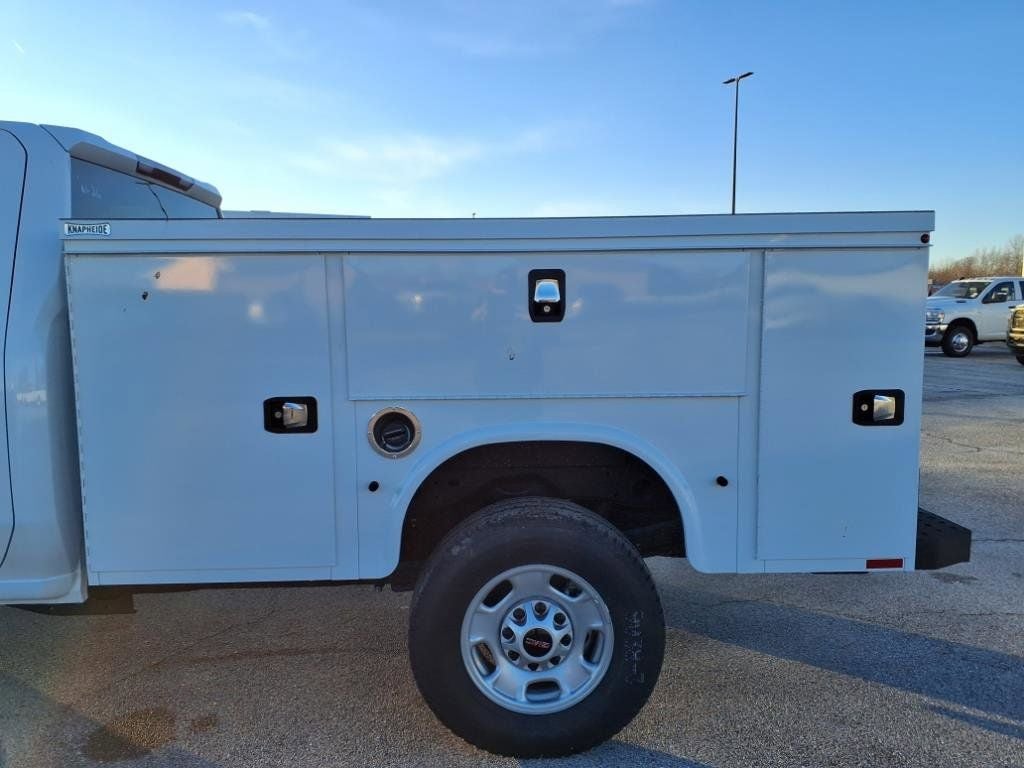 2024 GMC Sierra 2500HD Pro