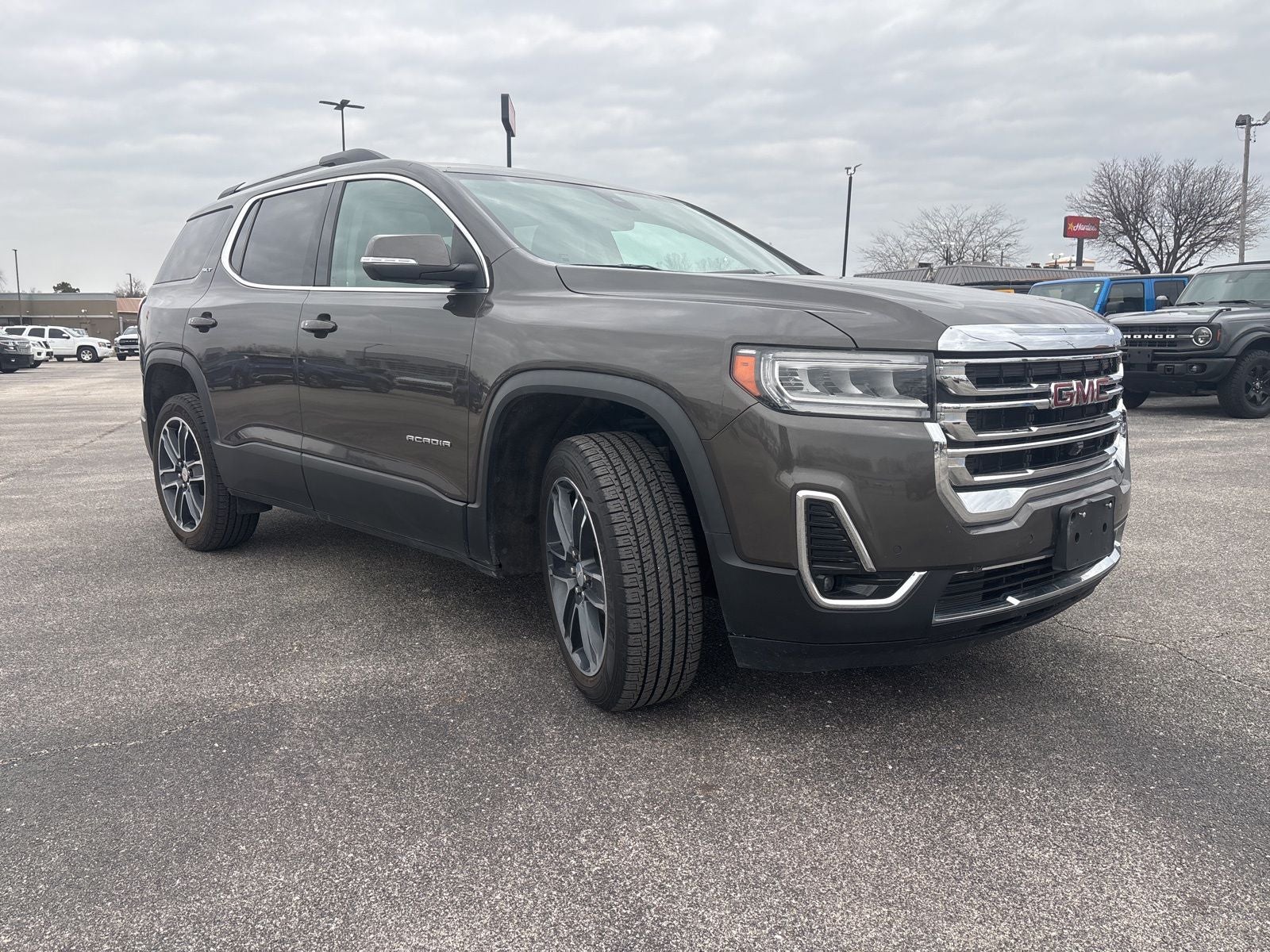 2020 GMC Acadia SLT